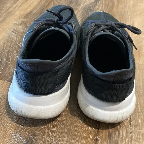 ⏰ LAST CHANCE!! Adidas Cloudform Sneakers - Picture 3 of 6